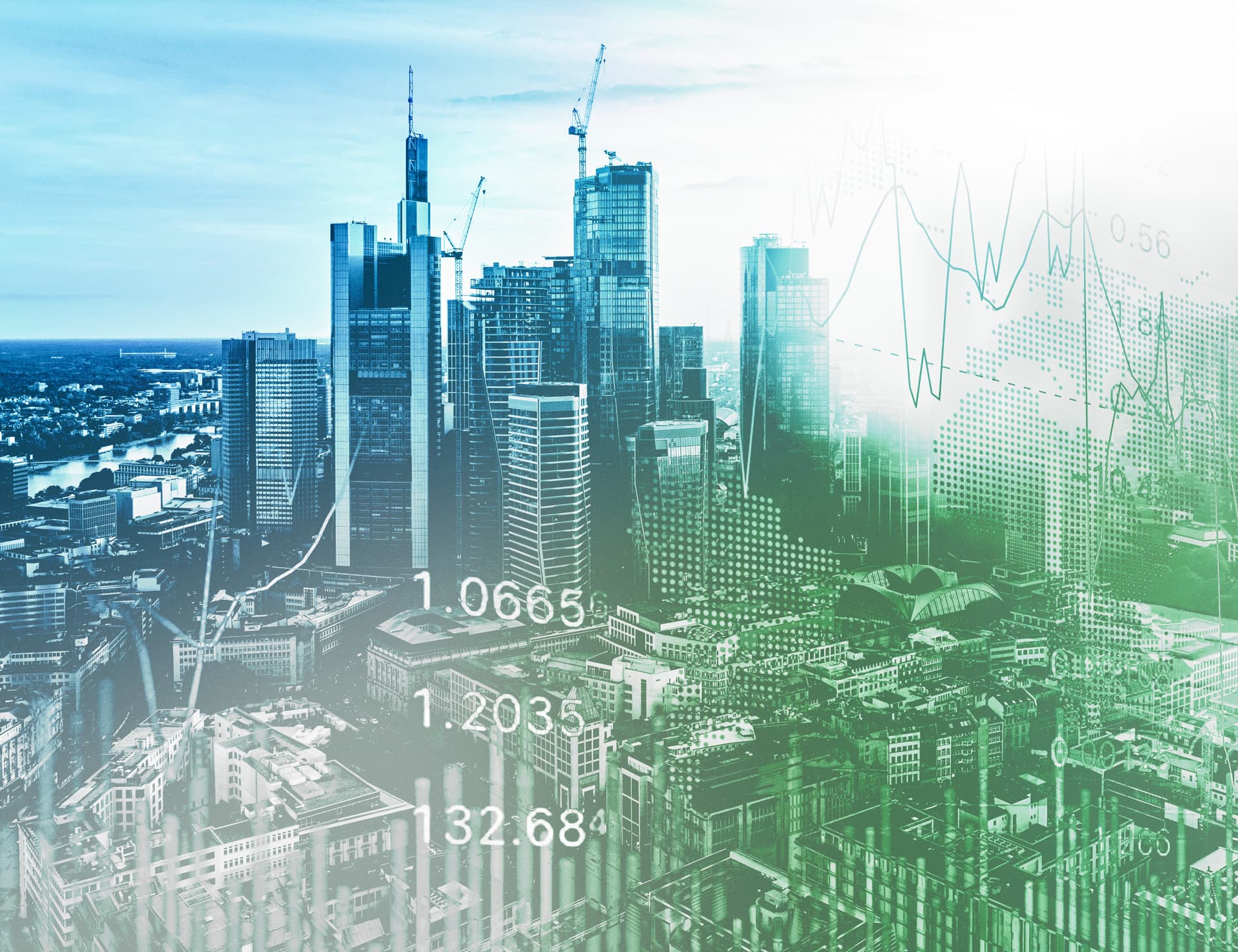 Skyline einer Stadt mit Wolkenkratzern, Baustellen und Finanzgrafiken, Fokus auf nachhaltige Immobilien-Projekte.